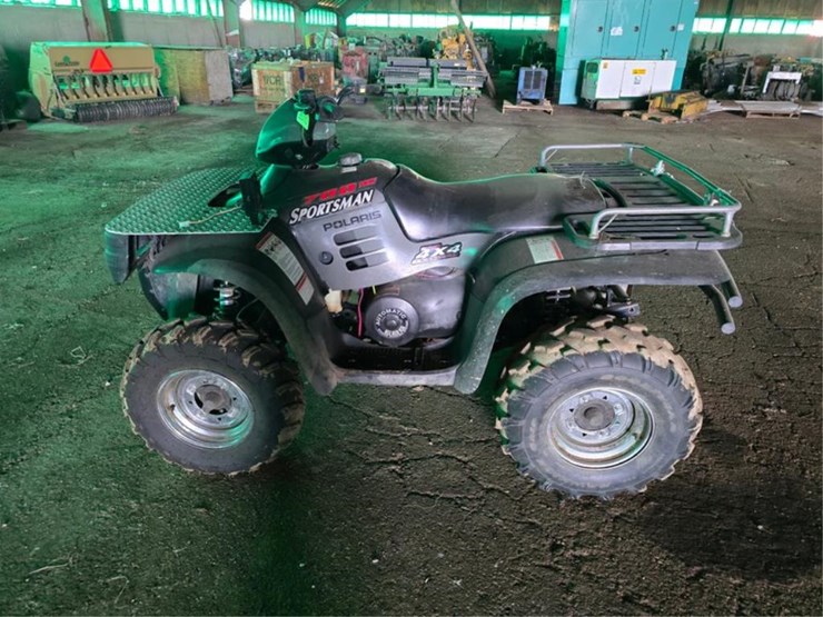 2001-polaris-sportsman-700-image-2