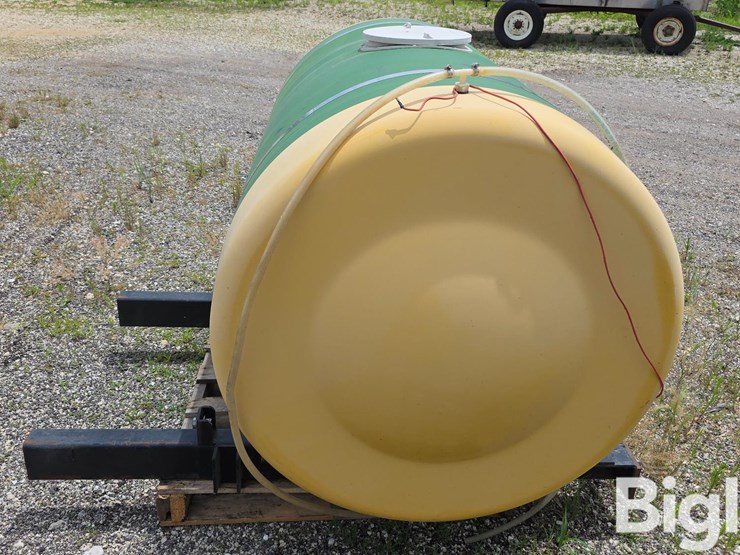300-gallon-front-mount-tank-image-4