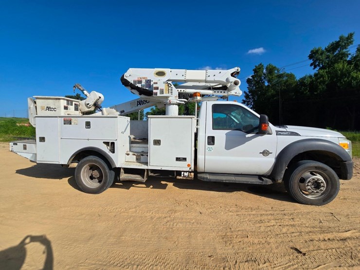 2016-ford-f550-image-5