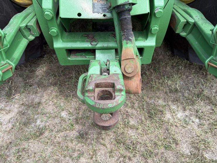 2014-john-deere-8270r-image-13
