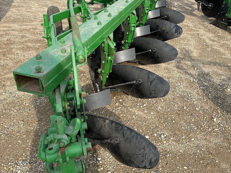 john-deere-5-image-6