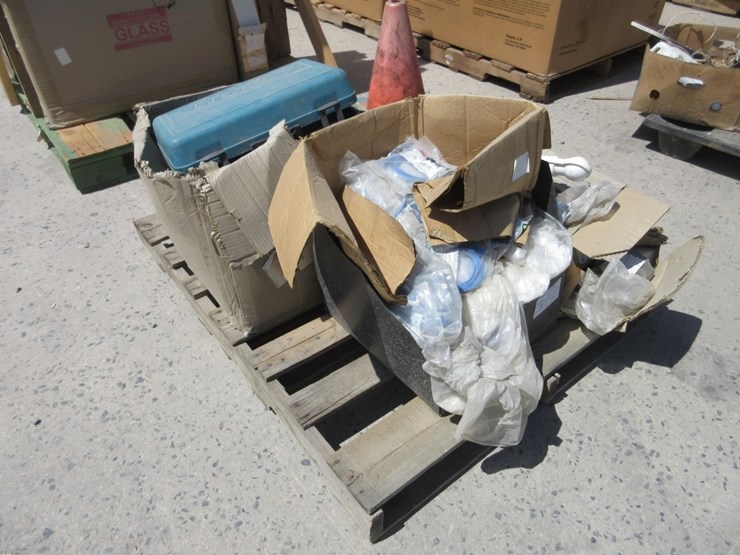 lot-of-misc-items,-image-1