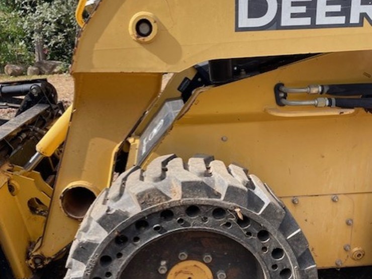 2005-john-deere-317-image-12