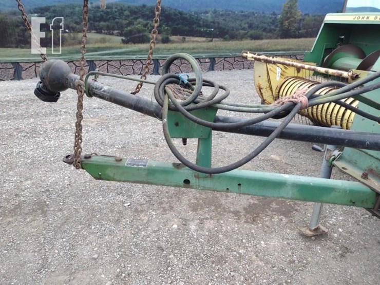 1984-john-deere-327-image-5