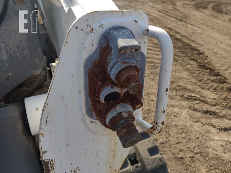 2020-bobcat-t650-image-17