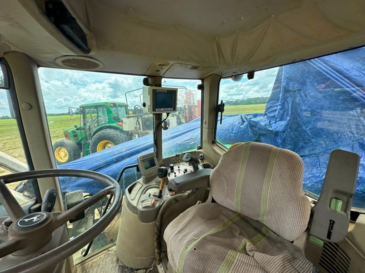 2010-john-deere-6230-premium-image-23