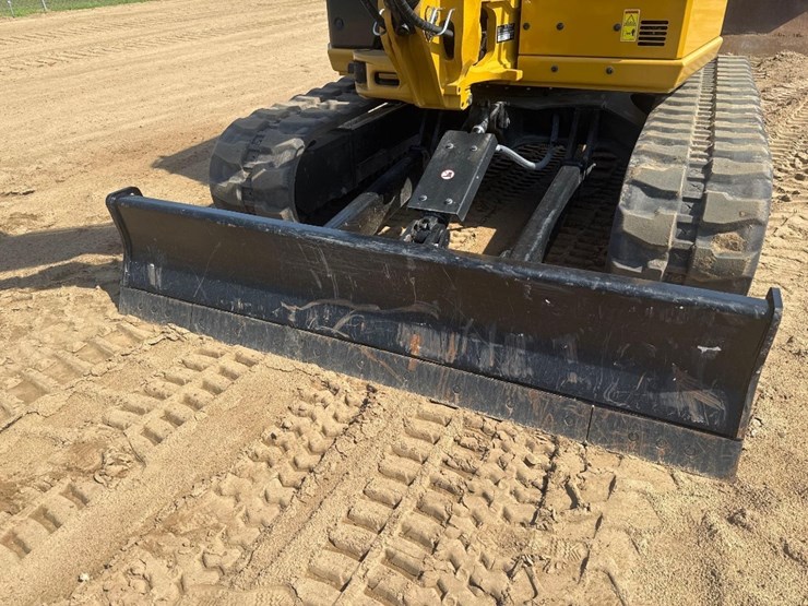 caterpillar-305cr-image-20