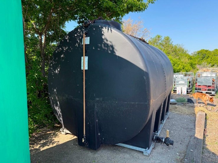 poly-water-tank-image-9