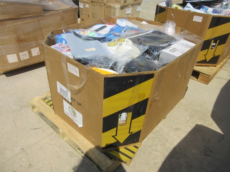 lot-of-misc-items,-image-1