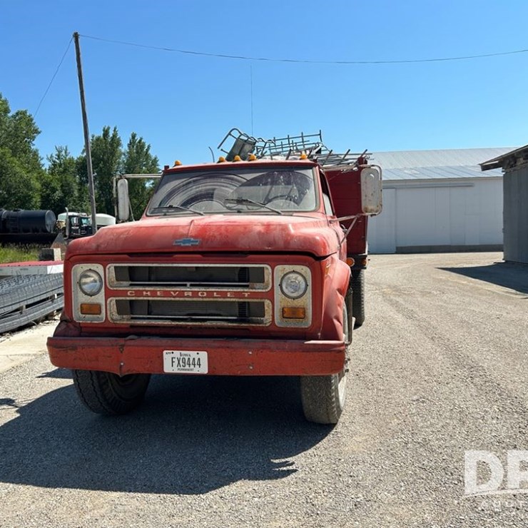 1971 CHEVROLET C50