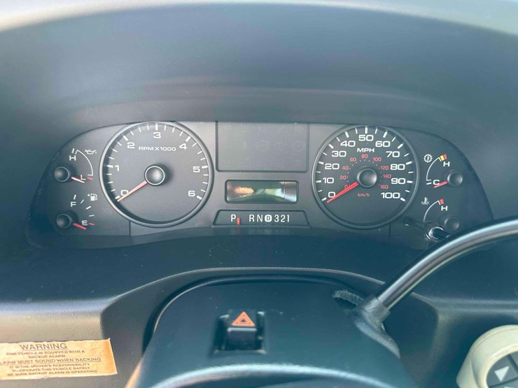 2006-ford-f450-xl-image-34