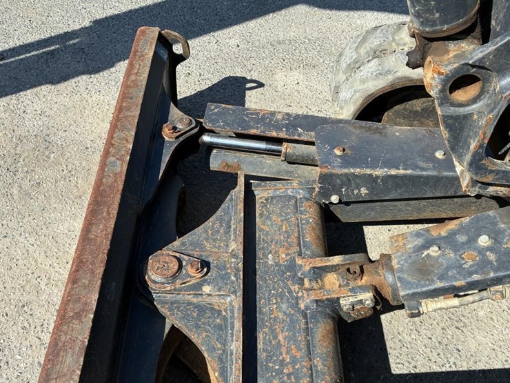 2021-deere-35g-image-6