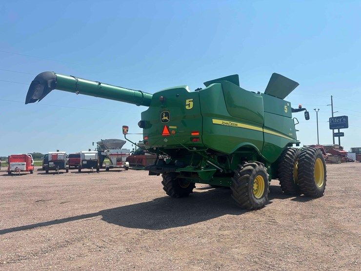 2013-john-deere-s680-image-5