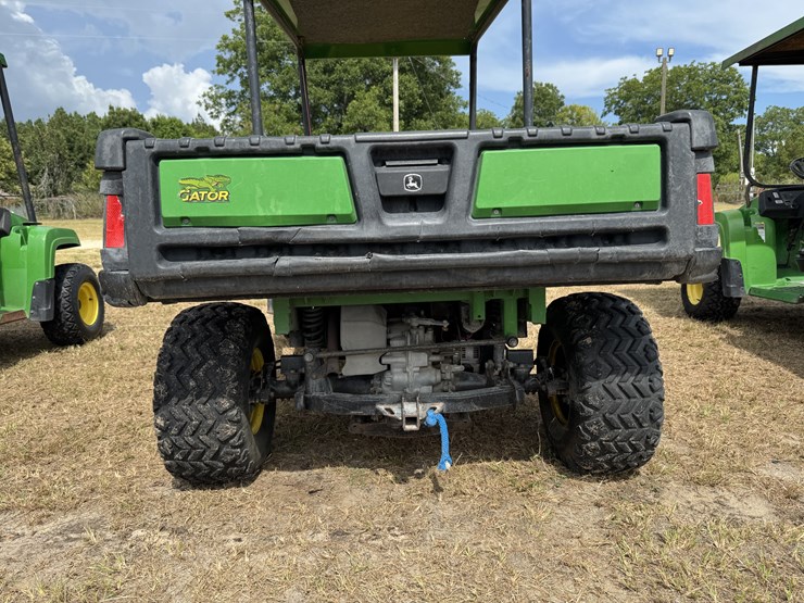 john-deere-gator-image-6