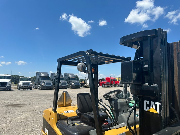 caterpillar-c5000-image-26