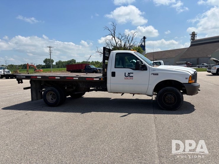 1999-ford-f350-image-17