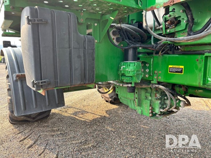 2019-john-deere-f4365-image-45