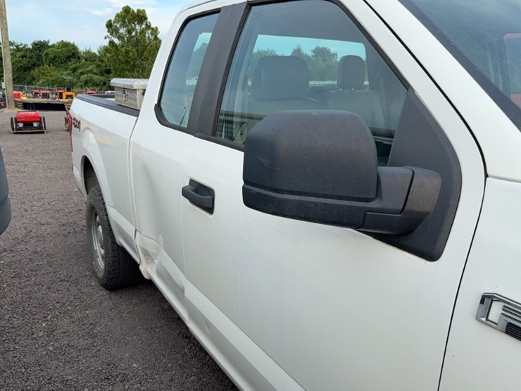 2015-ford-f150-image-5