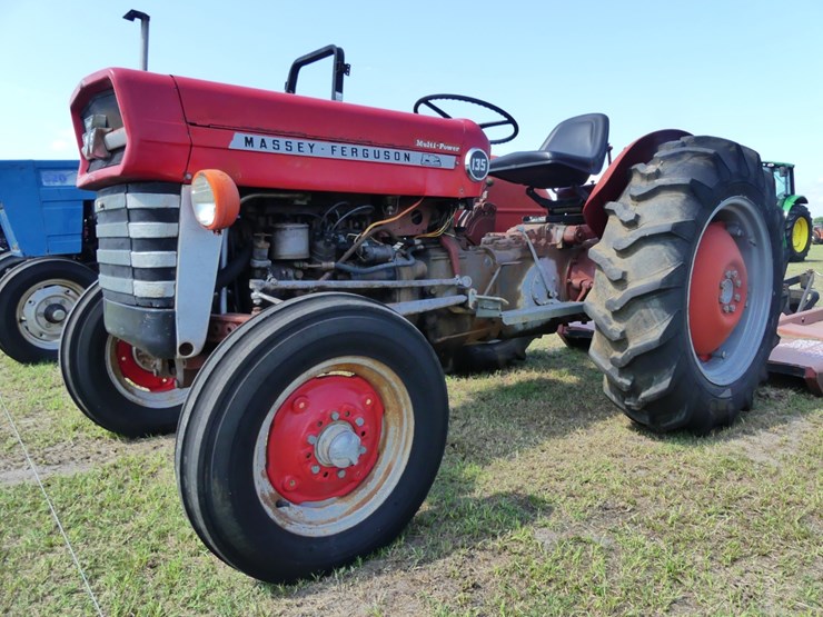 massey-ferguson-135-image-2