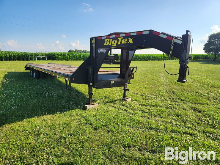 2014-bigtex-gooseneck-35'-t/a-flatbed-trailer-image-3