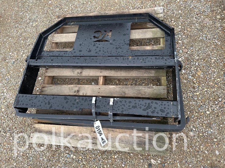 156----45"-skid-steer-fork-frame-w/-42"-forks-image-1