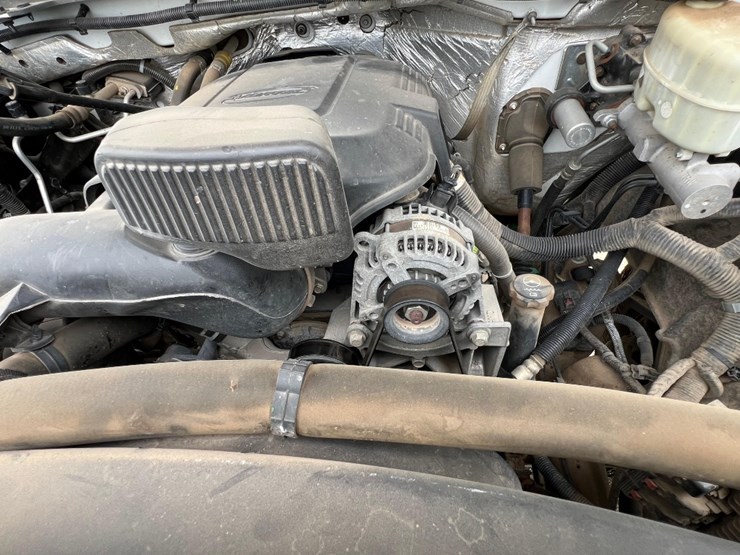2015-chevrolet-silverado-2500hd-image-72