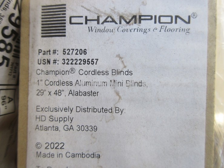 lot-of-various-size-champion-blinds-image-6