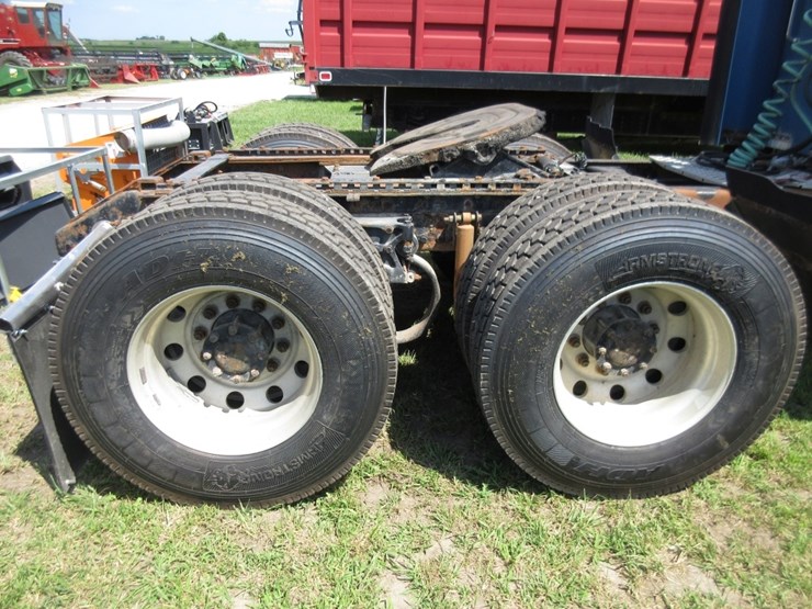 2006-kenworth-t600-image-9
