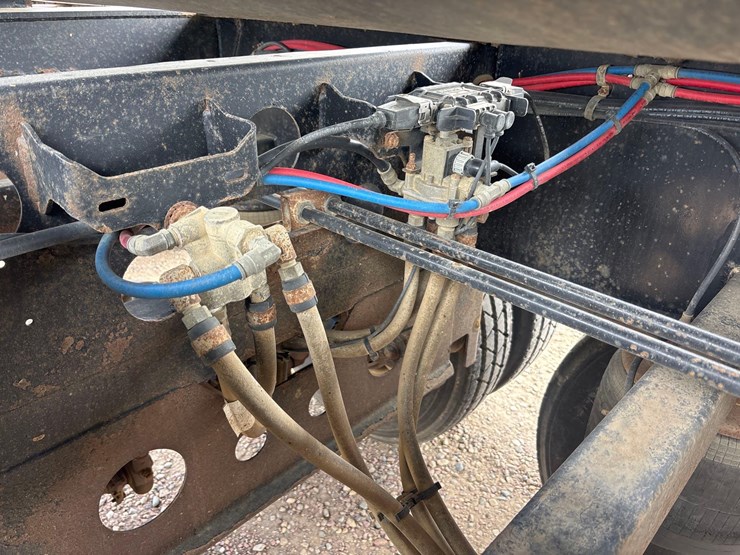 2014-smithco-side-dump-image-20