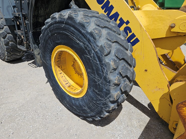 2018-komatsu-wa320-image-5