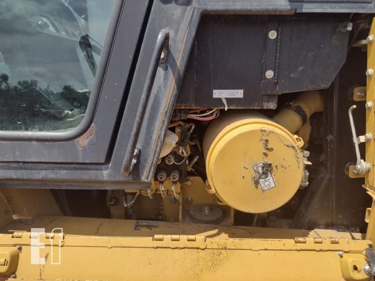2006-caterpillar-953c-image-46