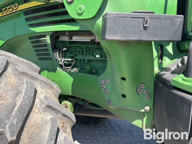 2005-john-deere-7720-image-12