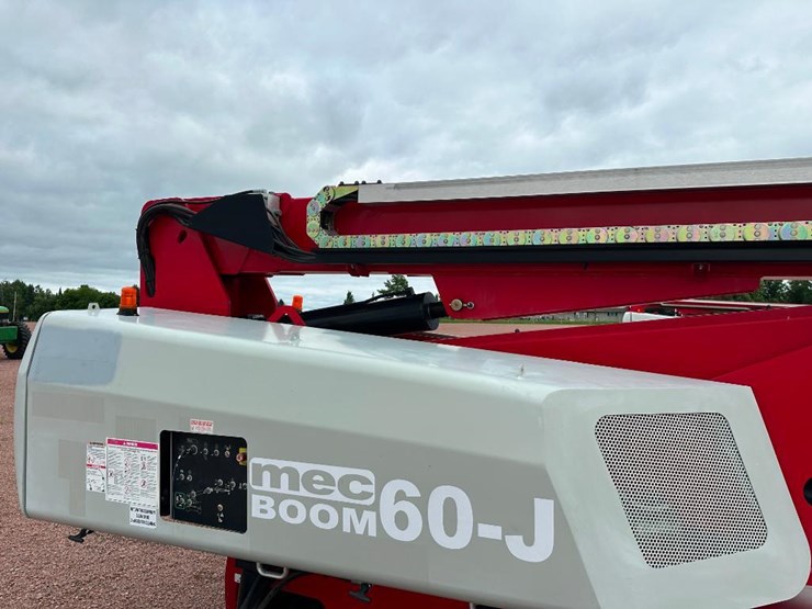 2019-mec-60j-image-39