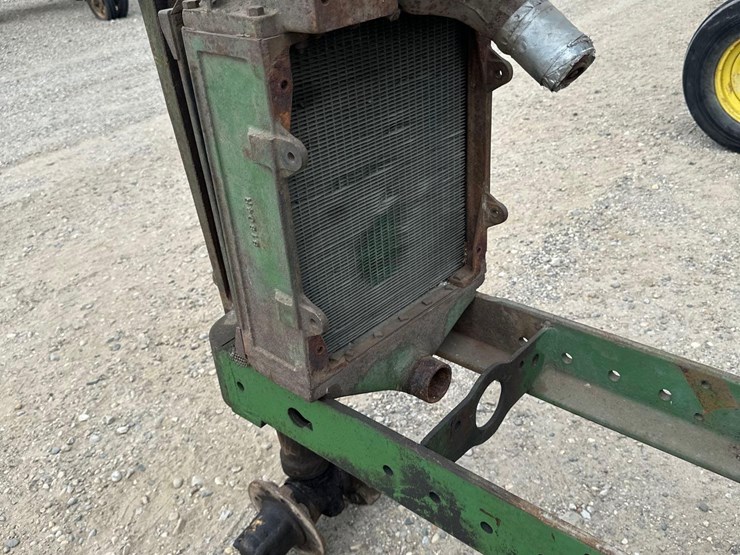 john-deere-b-image-4