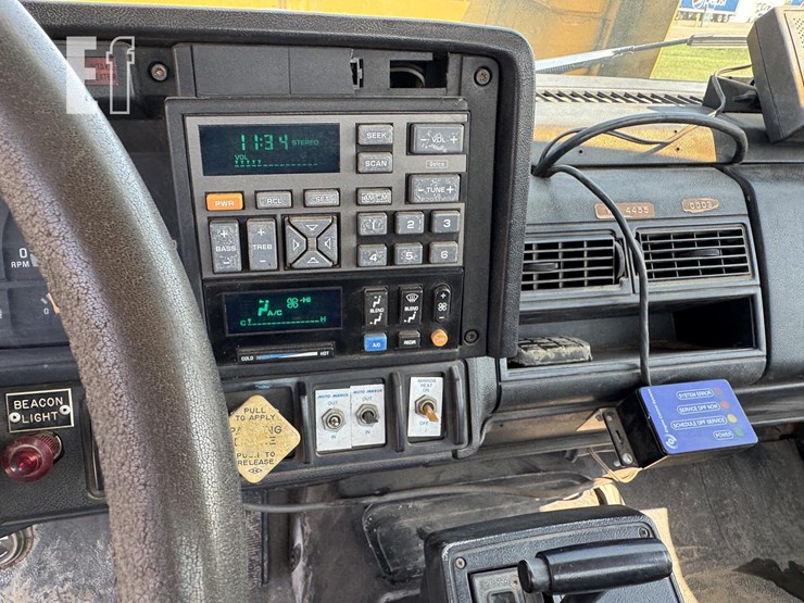 1994-gmc-topkick-image-40