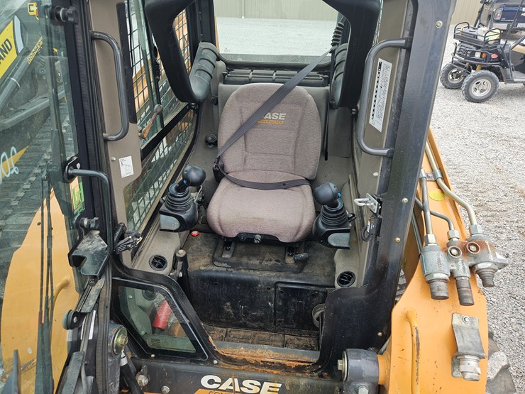 2016-case-sr210-image-7