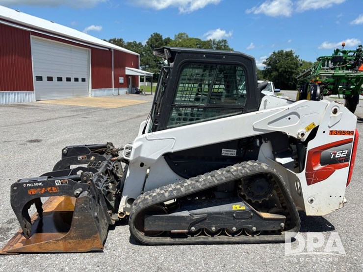 2021-bobcat-t62-image-10