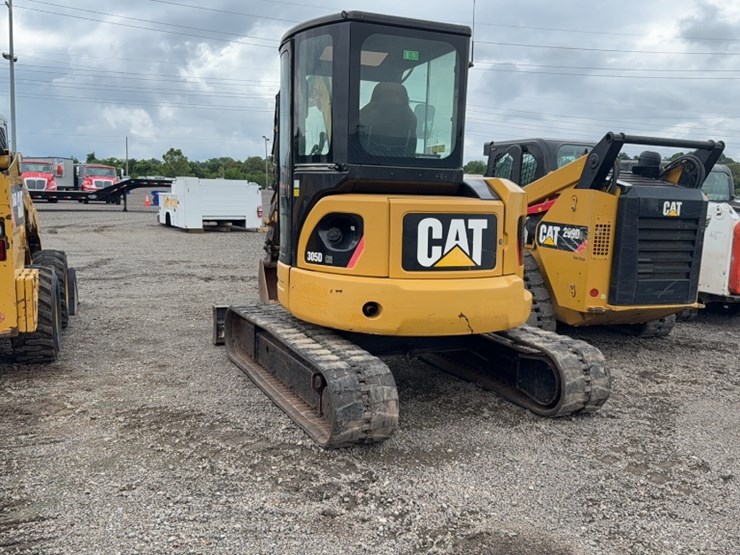 caterpillar-305d-cr-image-10