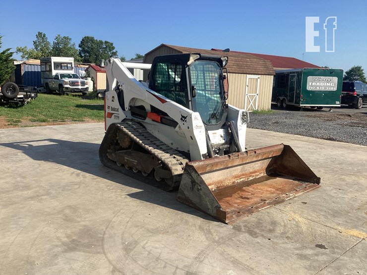 2021-bobcat-t870-image-6