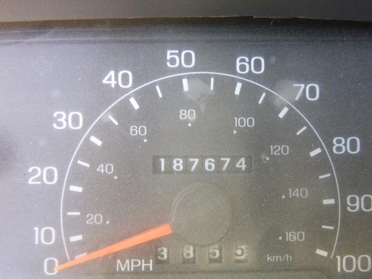 2000-ford-excursion-image-10
