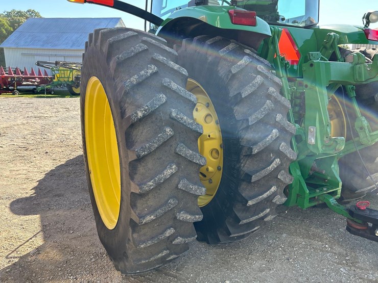 2005-john-deere-8220-image-10