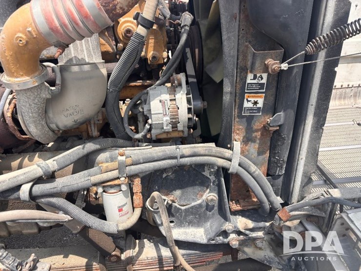 2000-peterbilt-357-image-74