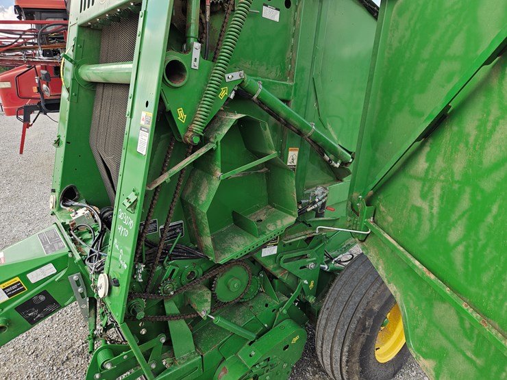 2021-john-deere-450m-image-10
