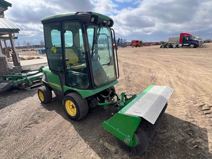 john-deere-1445-image-4