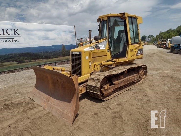 2004-caterpillar-d5g-xl-image-41