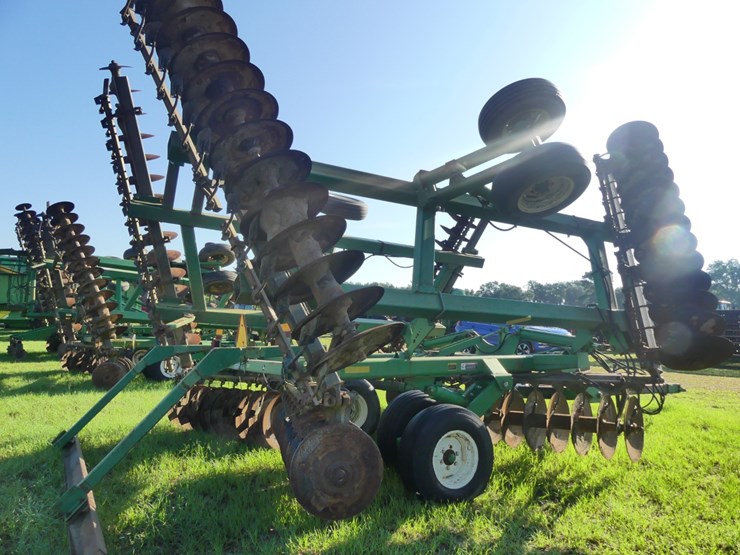 john-deere-637-image-3