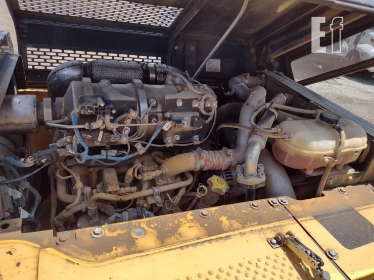 2019-deere-130g-image-57