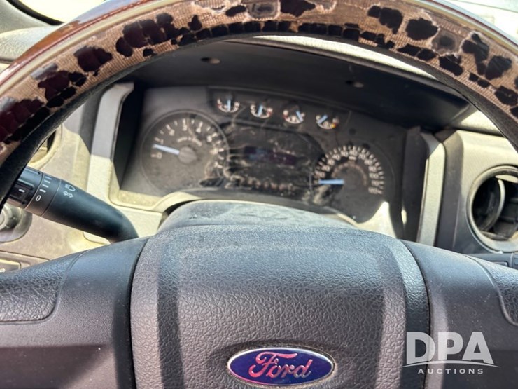 2012-ford-f150-image-46