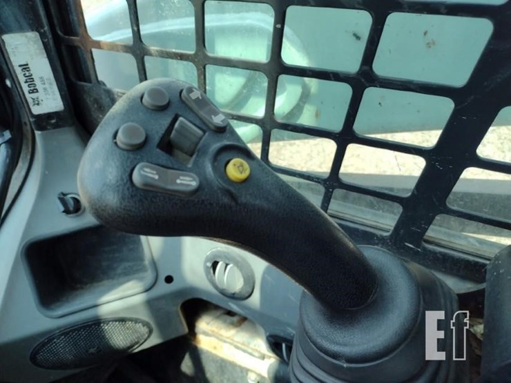 2018-bobcat-s570-image-10