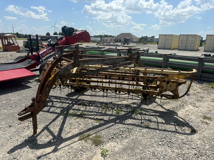 new-holland-256-image-1